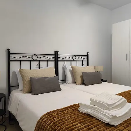 Апартаменты A La Vera De Martina